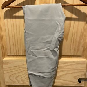 Alo Yoga Gray 3/4 length yoga pants with cut outs